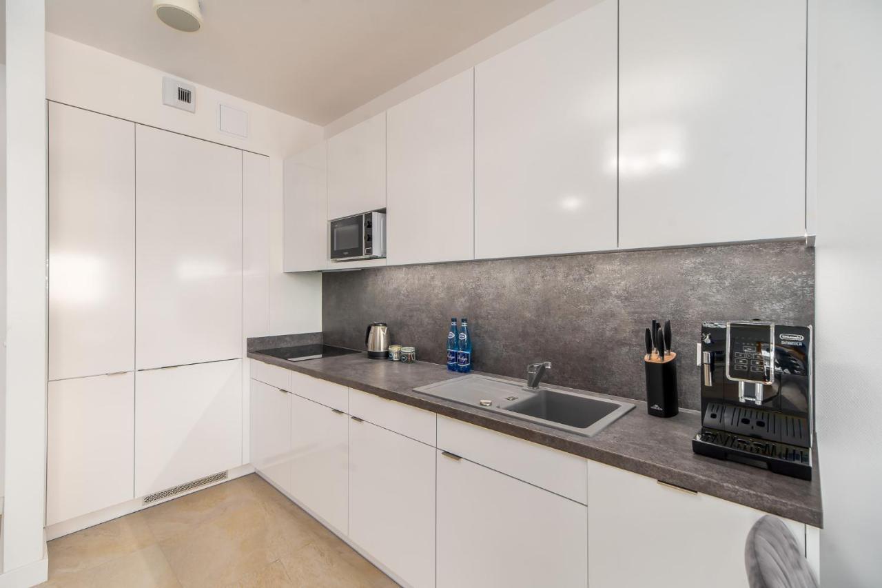 Family Holiday Apartment Aquamarina Prima By Noclegi Renters Miedzyzdroje Luaran gambar