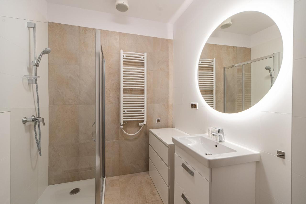 Family Holiday Apartment Aquamarina Prima By Noclegi Renters Miedzyzdroje Luaran gambar
